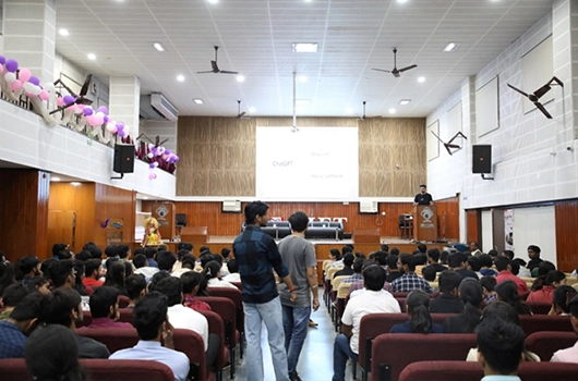 An Interactive Session on Cloud Development, Artificial Intelligence and Future Technology